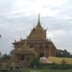 Mạn đàm về hình tượng rắn trong kiến trúc Phật giáo Việt Nam