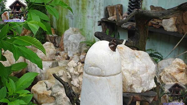 Đá phong thủy chôn dưới nền nhà đem lại rất nhiều lợi ích