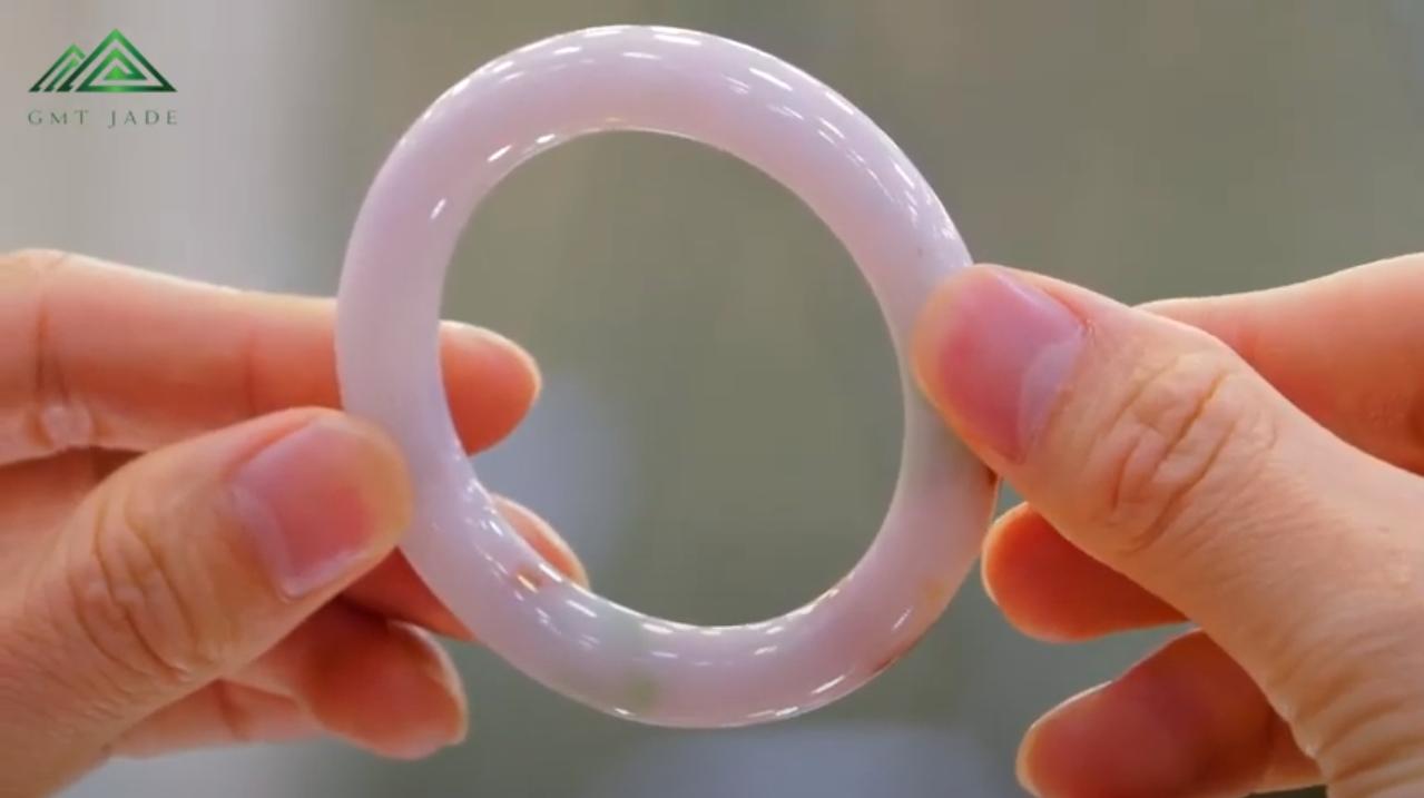6 Lưu Ý Cần Biết Để Vòng Đeo Tay Cẩm Thạch Phát Huy Hết Tác Dụng
