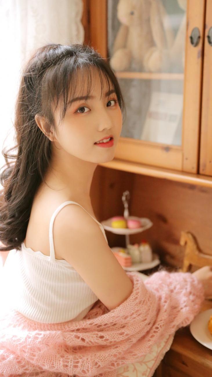 Ghim trên Ảnh gái xinh - Hình nền gái xinh điện thoại, hình nền máy tính