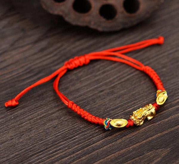 Tìm hiểu về vòng tay charm Tỳ Hưu