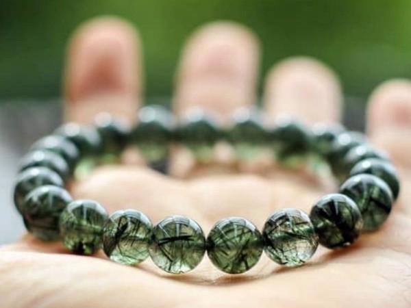 thach anh toc xanh hop menh nao 3 min 984725d784b34378ad47c79fde36a0e8 grande