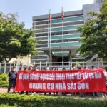 Tranh chấp với chủ đầu tư, cư dân Saigonhomes căng băng rôn cầu cứu Sở Xây dựng TP Hồ Chí Minh