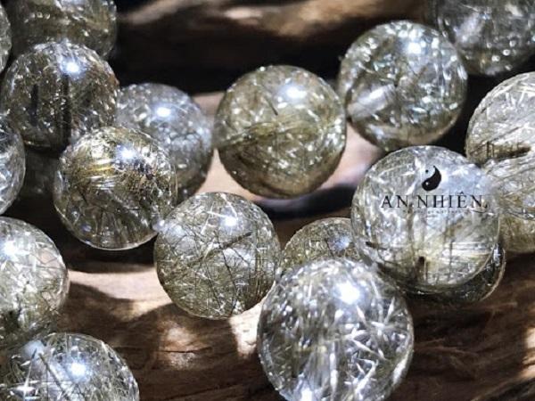 Thạch Anh Tóc Xám TiTan